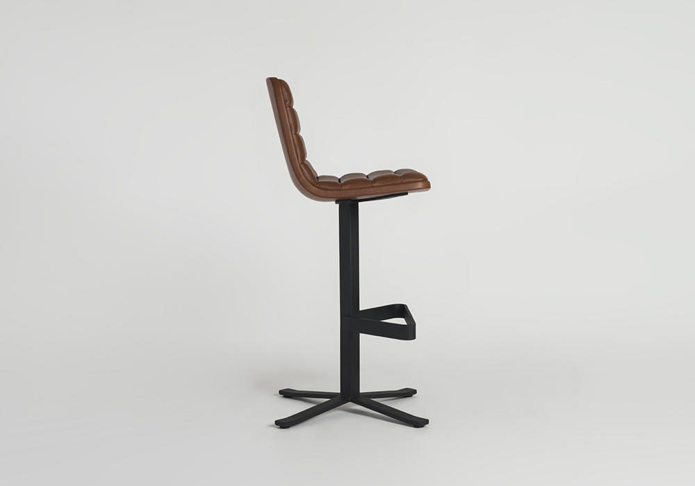 Ronin stool Sean Dix furniture design