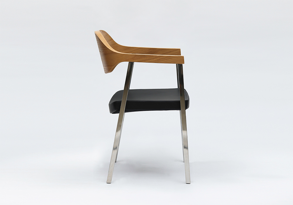 Slingshot Chair_Designed by Sean Dix