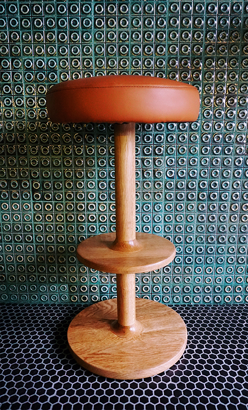 Nhua Nhua_wood saturn stool_sean dix design_1s